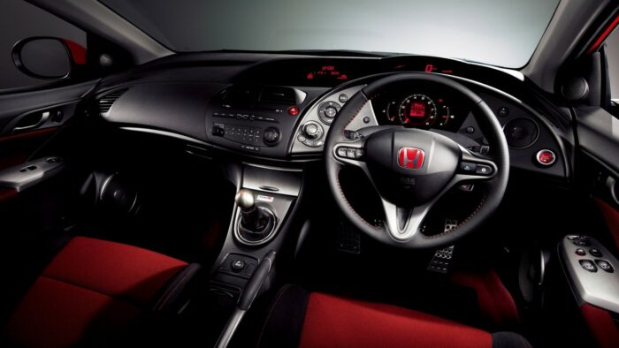 Honda-Civic-Type-R-FN2-3-700x394.jpg