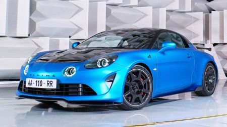 El nuevo Alpine A110 R ya tiene precio en España, llega la versión más radical y extrema