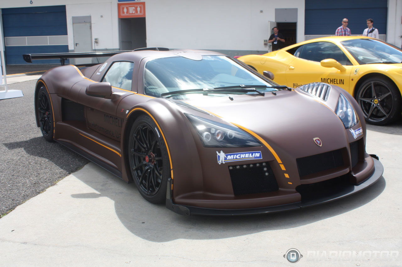 Gumpert_Apollo_Estoril-15.jpg