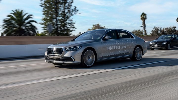 Mercedes Drive Pilot Mercedes Drive Pilot