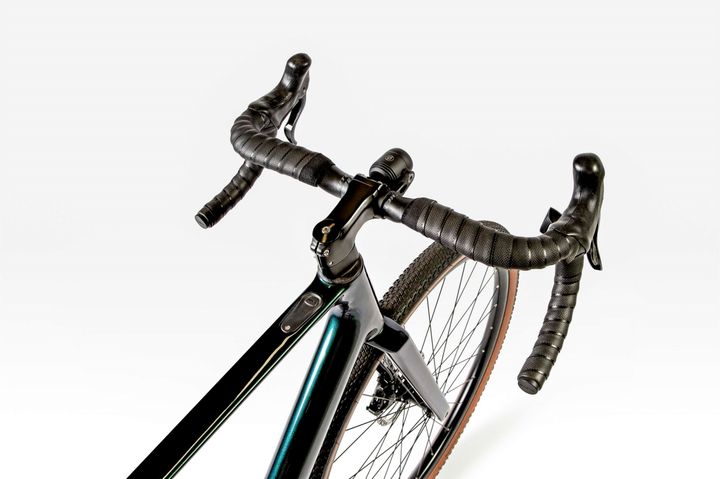 ebikes-desiknio-2023-elegantes-hiperlige ebikes-desiknio-2023-elegantes-hiperlige