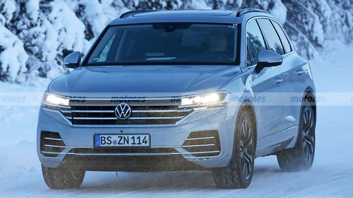 Volkswagen Touareg 2023 - foto espía Volkswagen Touareg 2023 - foto espía