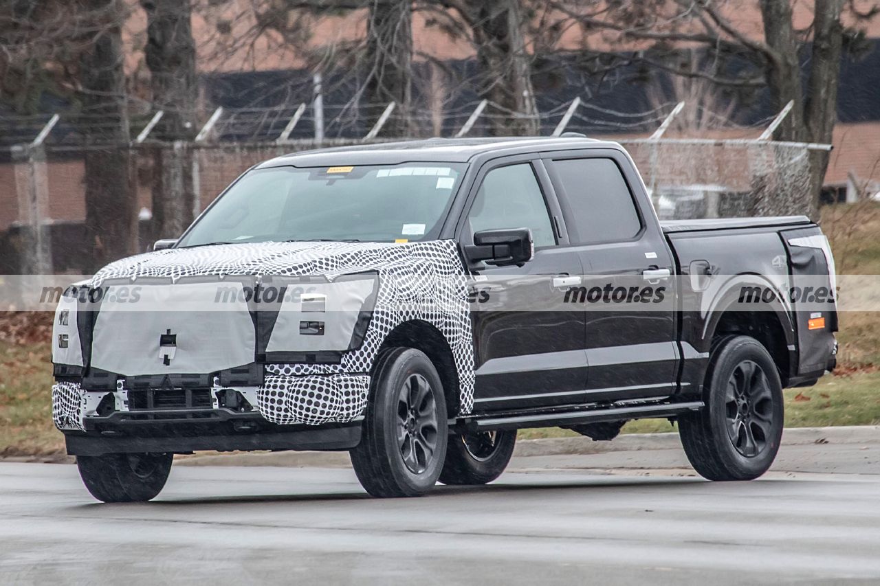 El Ford F-150 Facelift descubre importantes novedades en unas nuevas fotos espía en USA El Ford F-150 Facelift descubre importantes novedades en unas nuevas fotos espía en USA