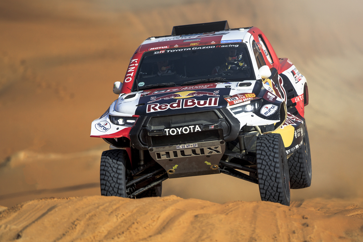 Nasser Al-Attiyah aumenta su condición de príncipe del Dakar con su quinto 'Touareg' Nasser Al-Attiyah aumenta su condición de príncipe del Dakar con su quinto 'Touareg'