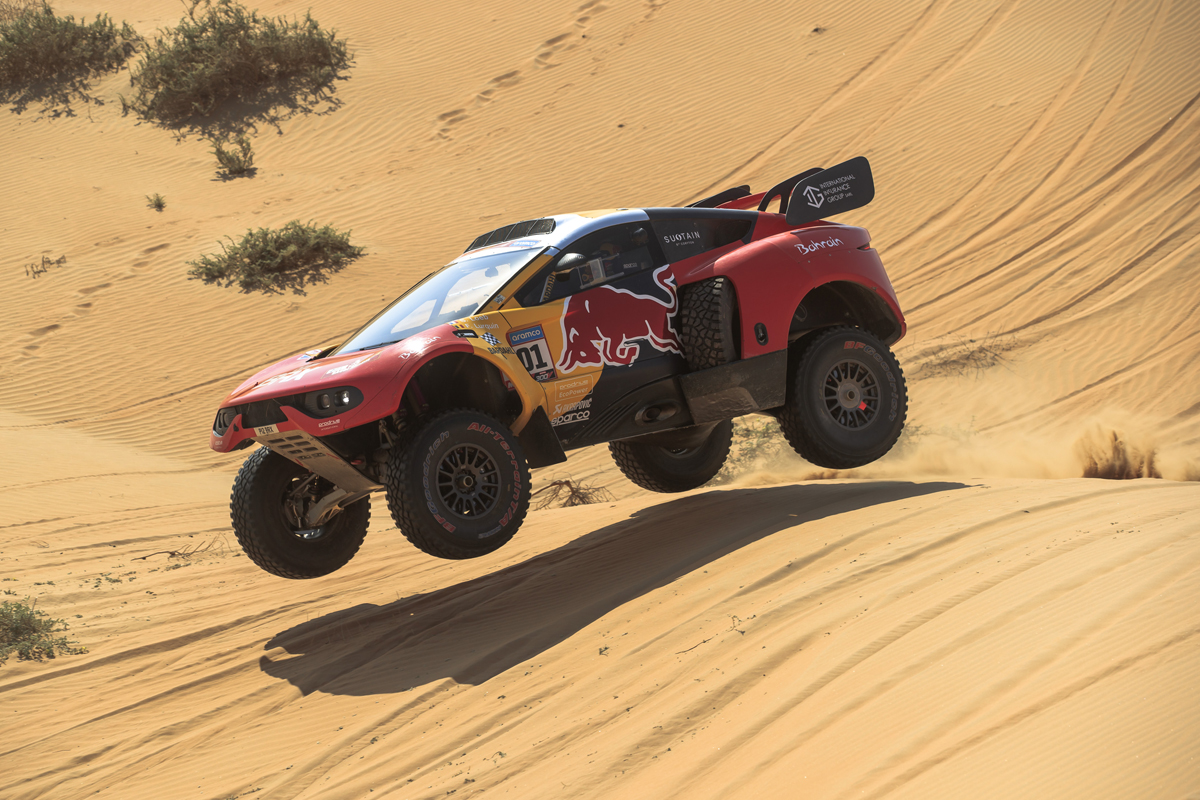 Sébastien Loeb suma y sigue para conquistar la victoria en la undécima etapa del Dakar Sébastien Loeb suma y sigue para conquistar la victoria en la undécima etapa del Dakar
