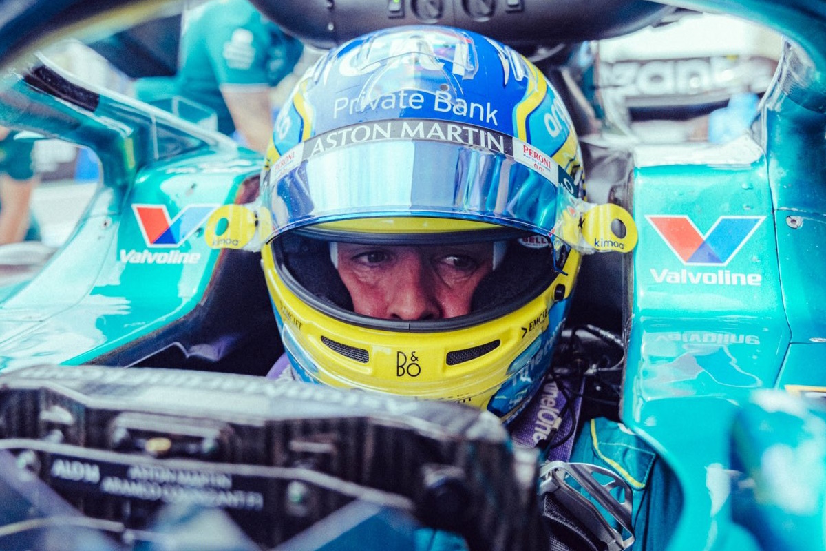 Fernando Alonso explica su accidente con Esteban Ocon: «Estaba en el lugar equivocado, en el momento equivocado»  Fernando Alonso explica su accidente con Esteban Ocon: «Estaba en el lugar equivocado, en el momento equivocado»