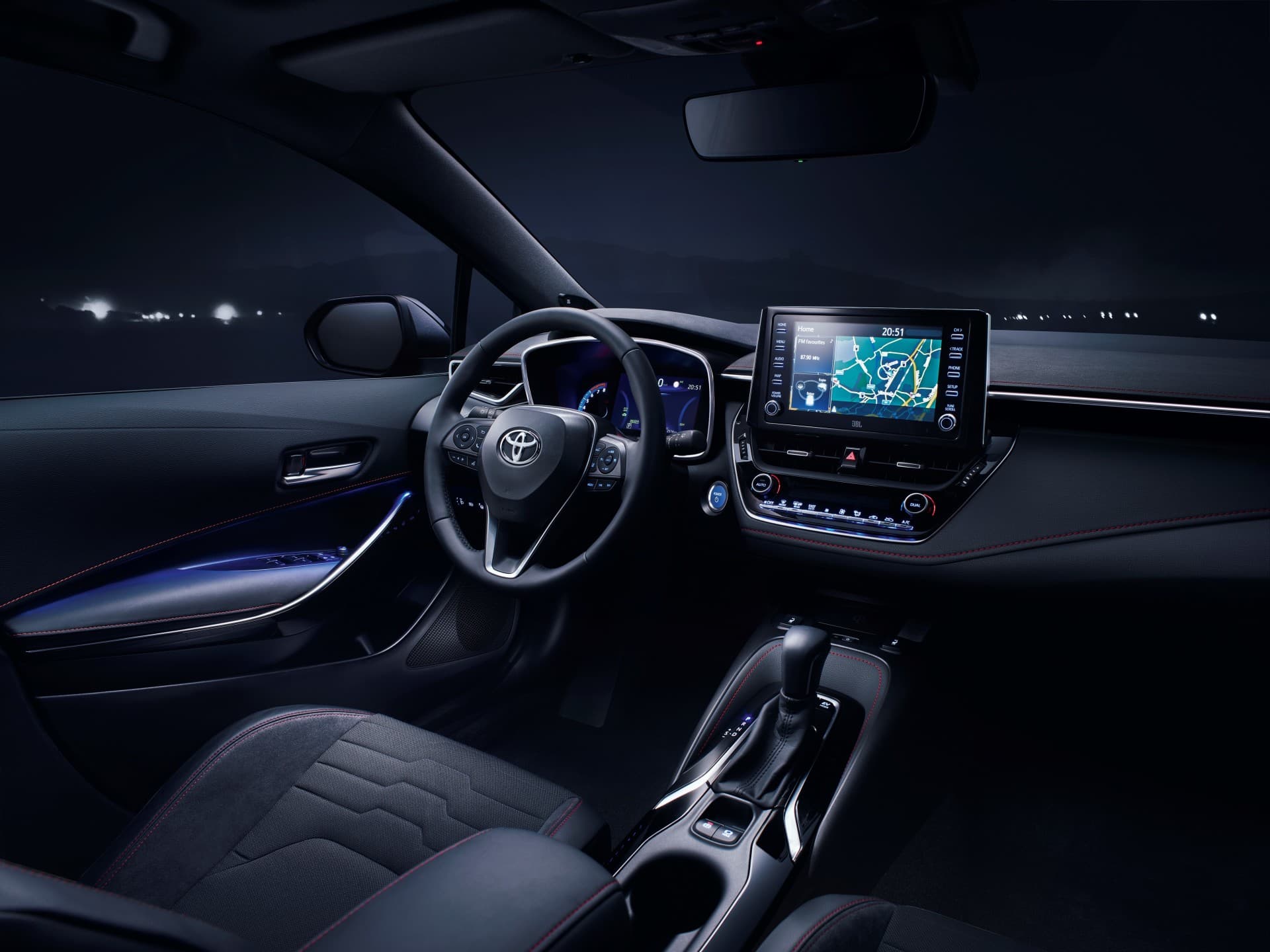 Toyota Corolla Hibrido Oferta Septiembre 2021 Interior 01