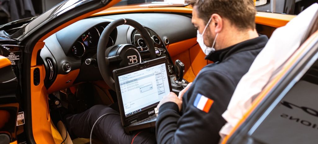 Bugatti Taller Inspeccion Ecu Obd 013 thumbnail Bugatti Taller Inspeccion Ecu Obd 013 thumbnail