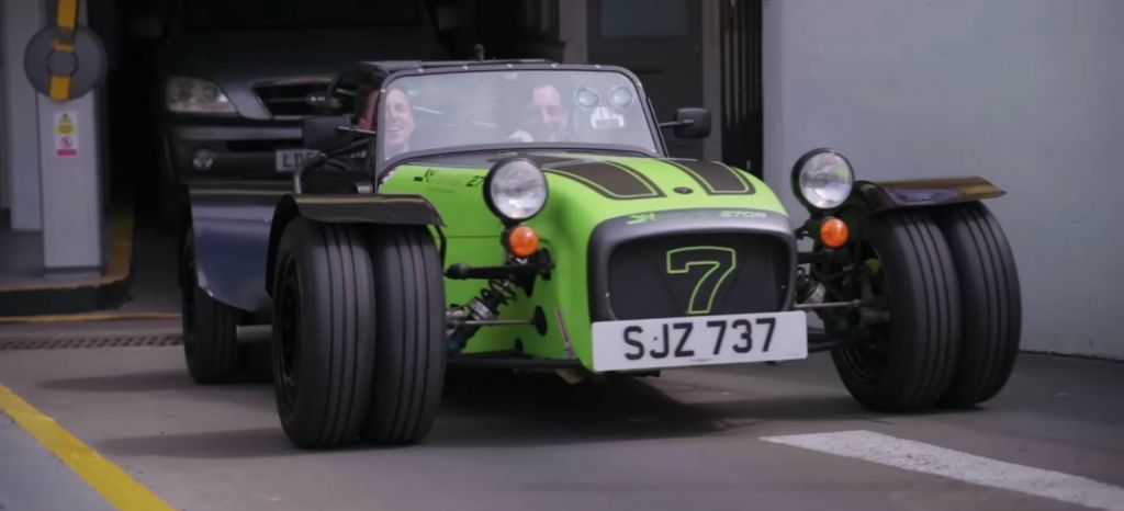 Ocho Ruedas Caterham thumbnail Ocho Ruedas Caterham thumbnail